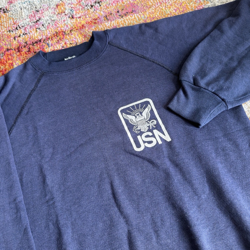 Vintage US Navy USN Graphic Raglan Crewneck Sweatshirt Mens M/L